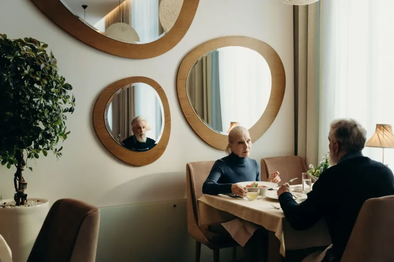 Why Busy Restaurants Are the Toughest Room in America for Your Ears